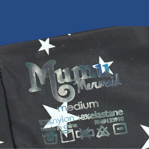NWT Show Me Your Mumu Mermaid Black and White Stars Bikini Bottoms. Medium ๐ - Picture 8 of 9